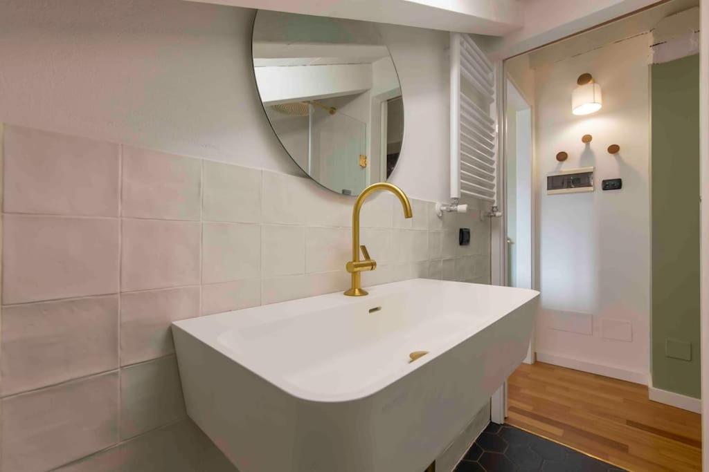 La Tana Del Bianconiglio - Rabbit Hole Apartman Milánó Kültér fotó