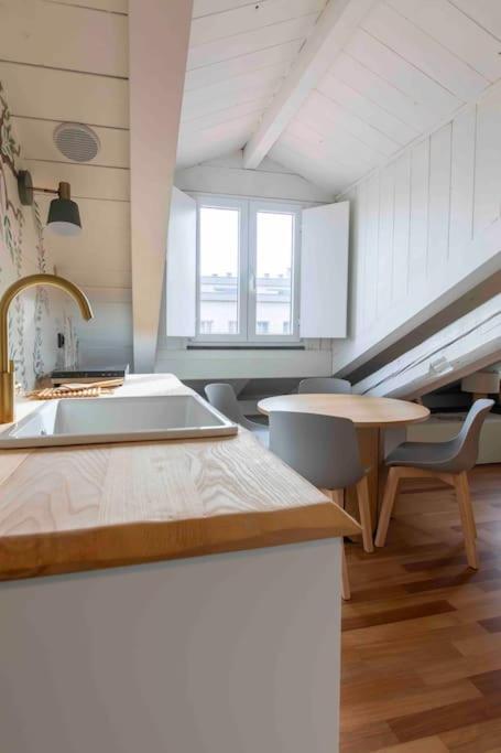 La Tana Del Bianconiglio - Rabbit Hole Apartman Milánó Kültér fotó